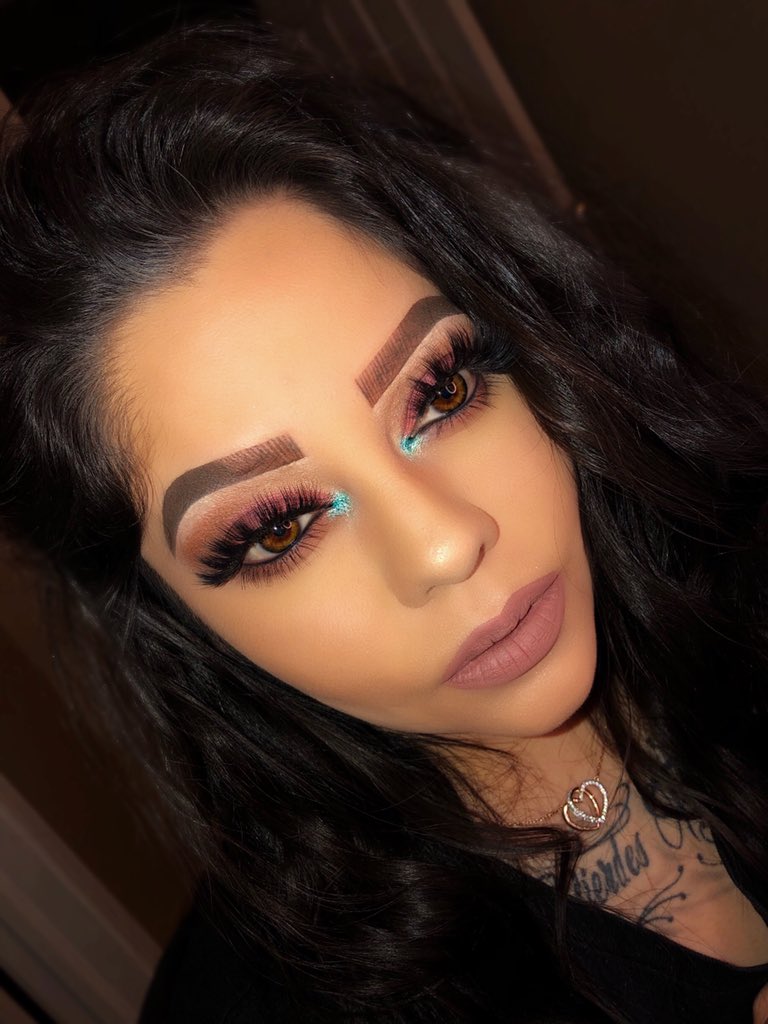 __marisolg29's tweet photo. @norvina1 💜🤞🏼 https://t.co/JKLnnG83Hp