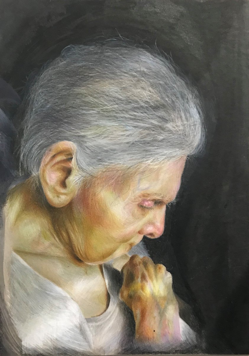CollinghamLdn's tweet photo. A huge congratulations to Kadija as her beautifully worked ‘ Diptych’, of her Grandmother, has been selected by The Rector &amp; Vice-Chancellor of The @RCA and has won the Major Prize in the 2019 Young Art RCA Show - The Rector’s Prize!🏆👏 This competition raises money for @CR_UK https://t.co/dlFob1WFio