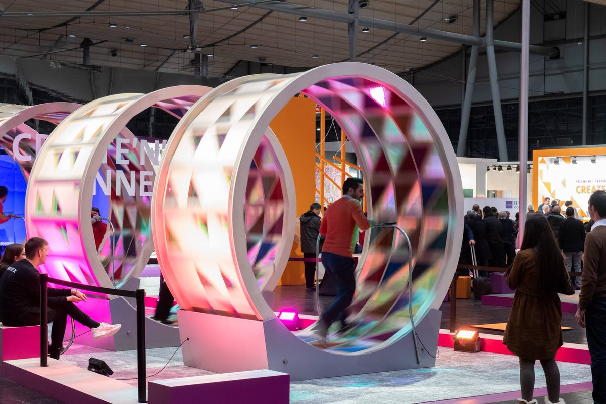 thedomotex's tweet photo. ✨The Framing Trends area at #DOMOTEX 2019 was just incredible. Exhibitors, artists, and design students interpreted the keynote theme #CREATENCONNECT in their extraordinary projects. https://t.co/bQXKD3s2Lo