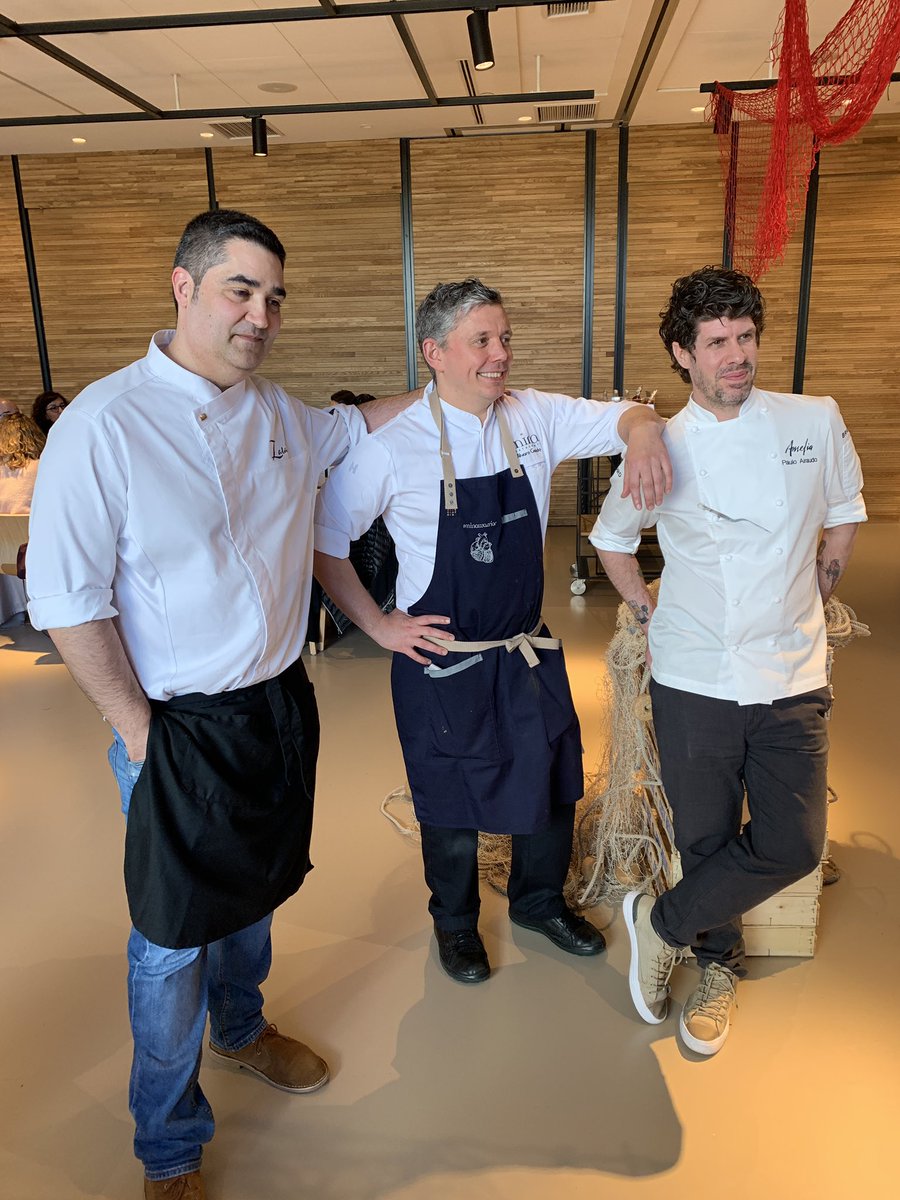 BlogHedonista's tweet photo. #helado de #chocolate blanco y #topinambur de los chefs @elcordobesss de @ameliarestauran @minarestaurant y #restaurantezarate y @Miramar_P_Perez #mateucasañas de @CompartirCDQ y #marcgascons de @ElsTinars con #manzanadegirona en #decostaacosta la #costabrava viaja a #euskadi https://t.co/Ldyq6ZkViq