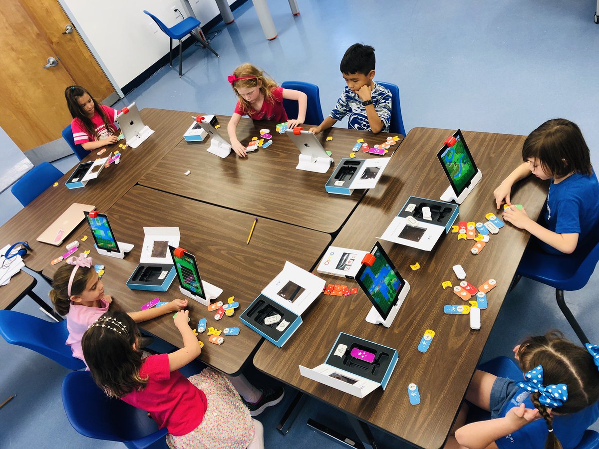 auburnjen1999's tweet image. Friday’s are BEST w/ @OsmoCoding and @PlayOsmo ! @canterburyftmy #cburyproud #handsontechnology #innovation