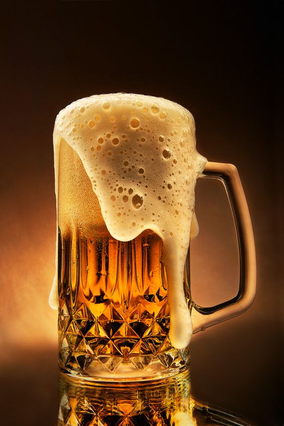 BucksteinMusic's tweet photo. #OnThisDay in 1933, President Franklin D. Roosevelt signed the Beer and Wine Revenue Act, taxing all alcoholic beverages and officially putting an end to Prohibition. Cheers to that! 
#Buckstein #Flashback https://t.co/AHikbGxJV8