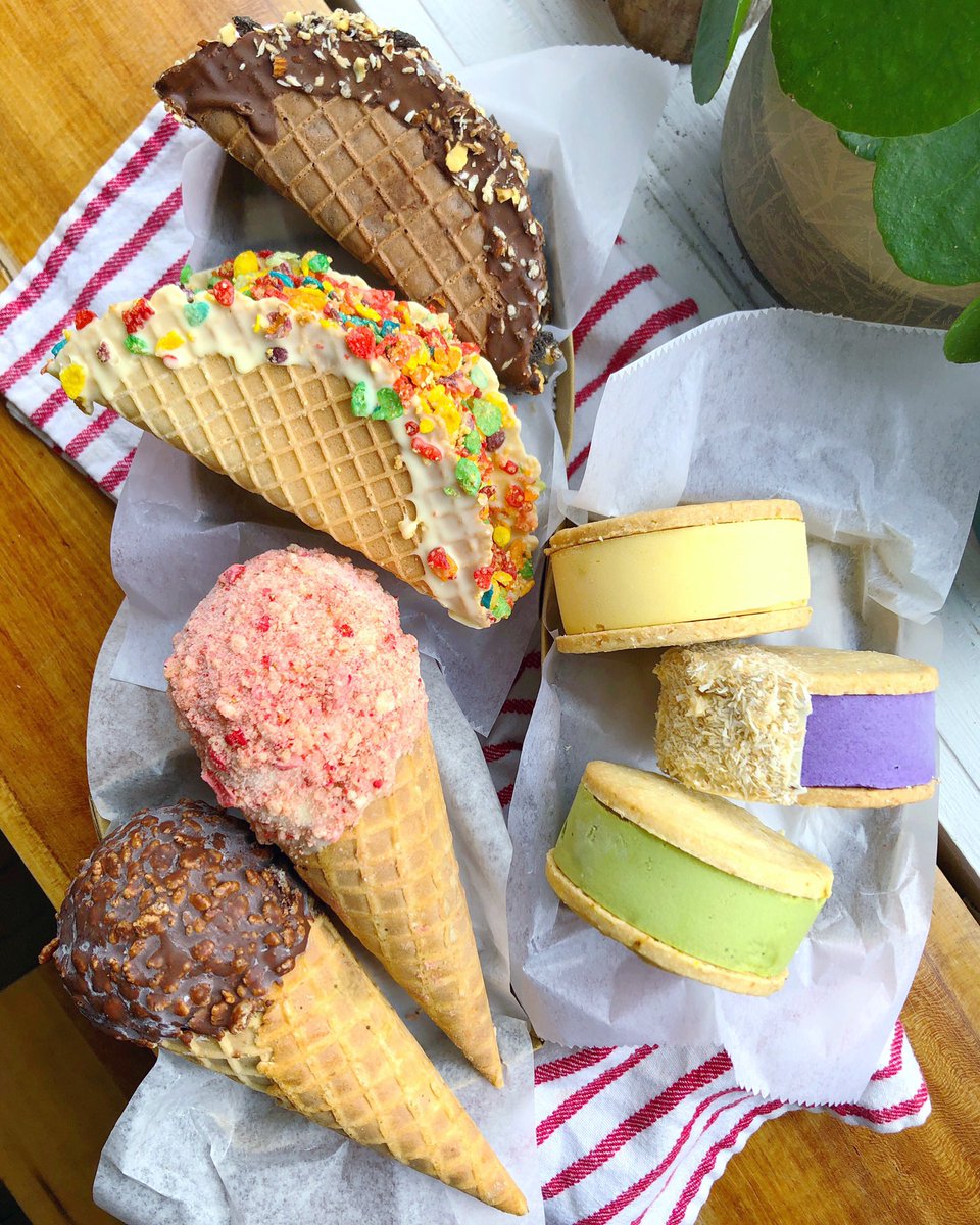 tricycleri's tweet image. A kaleidoscope of colors and flavors adorn our menu this week! With an extensive selection of frozen treats, there’s something that’s sure to satiate your cravings. The hardest part? Choosing between an #icecreamsandwich or an #icecreamtaco. See you today at 3 PM. 😊♥️🍦