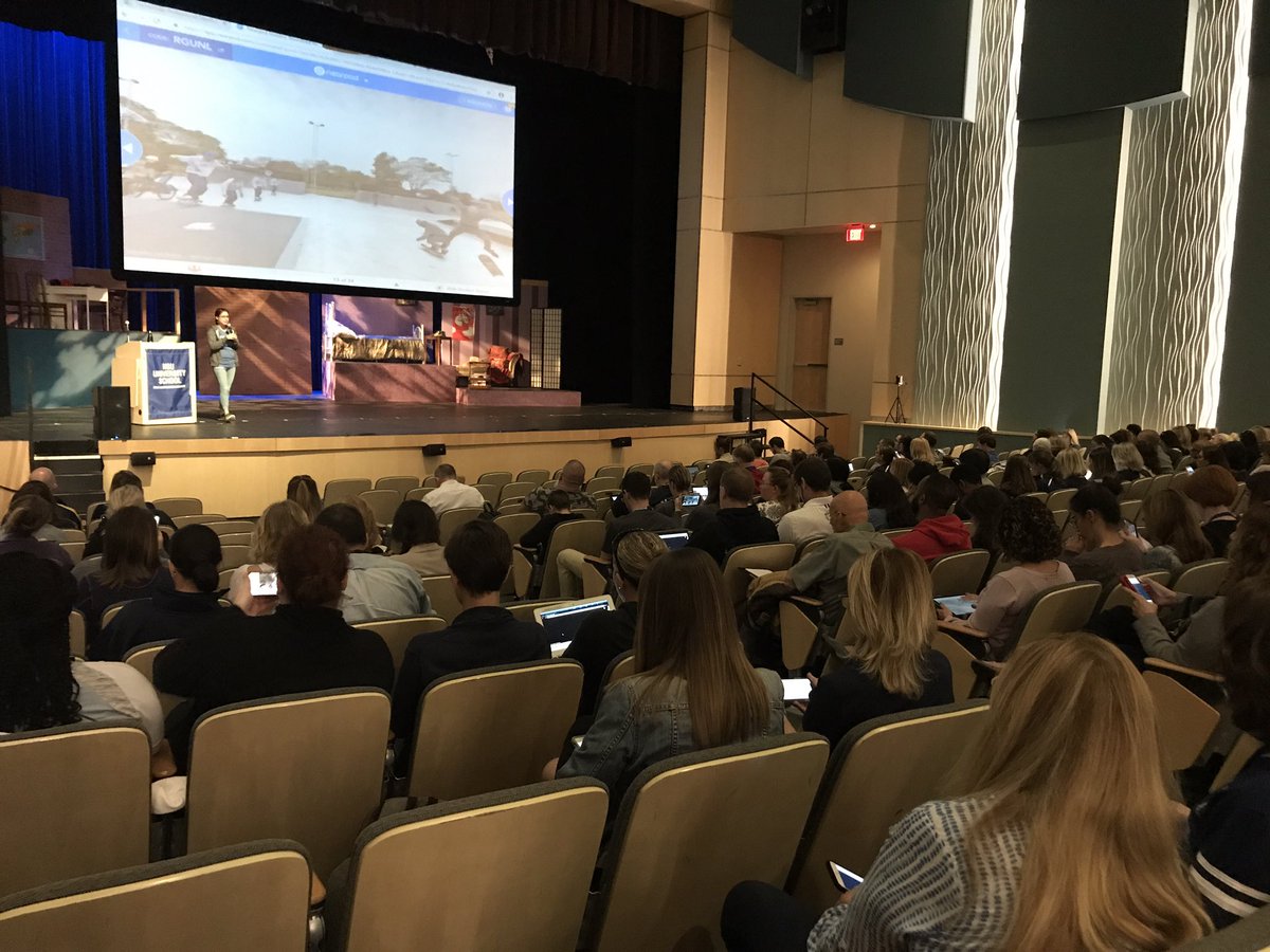 uschoolmiddle's tweet photo. Thrilled to have Emily, from Nearpod, here to introduce how Nearpod can help our teachers design innovative and engaging lessons, where real-time feedback can personalize student learning! Great PD day! @headofuschool @uschool_nsu https://t.co/yrtSVi0N3E