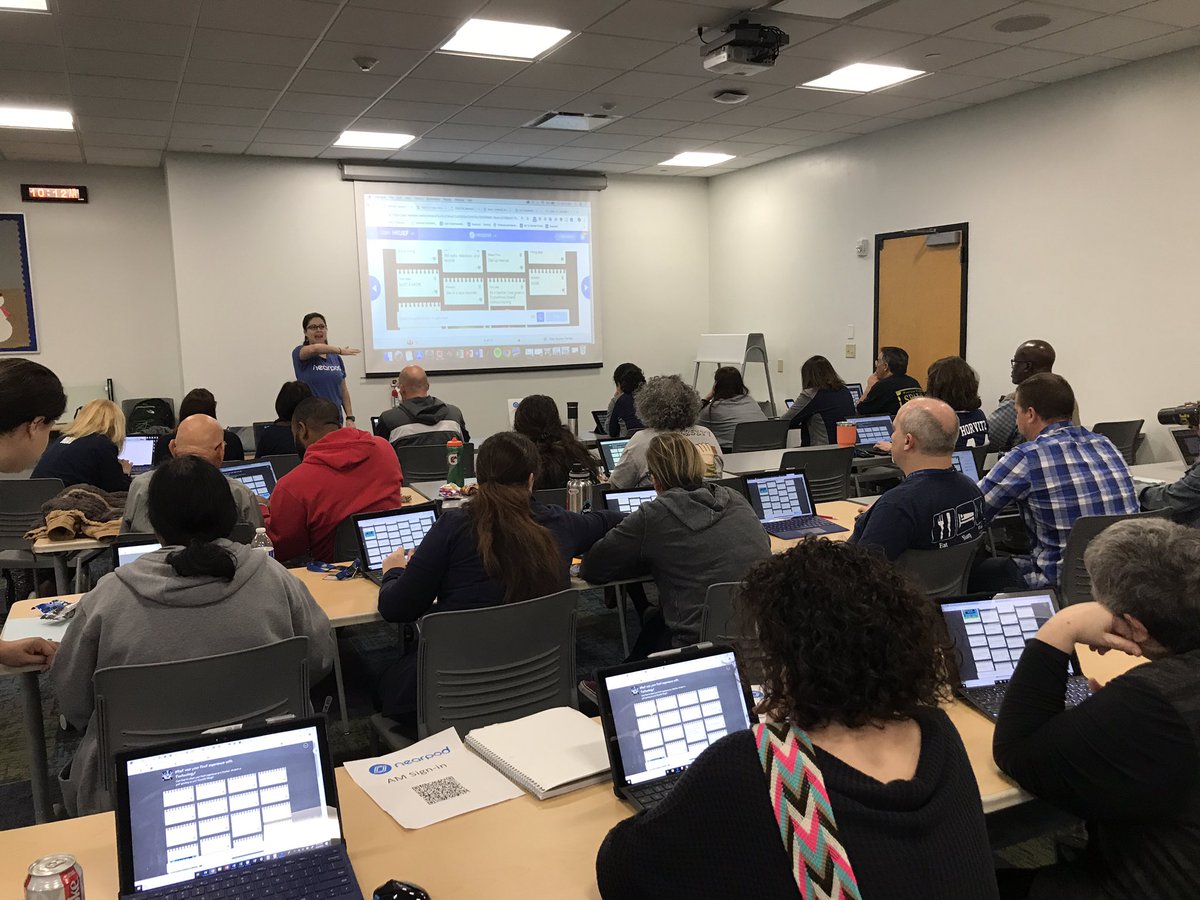 Thrilled to have Emily, from Nearpod, here to introduce how Nearpod can help our teachers design innovative and engaging lessons, where real-time feedback can personalize student learning! Great PD day! @headofuschool <a href="/uschool_nsu/">University School</a>