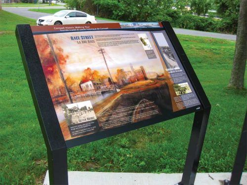 signmediacanada's tweet photo. #SMCFeature: #PowdercoatedSignage Brings History to Life https://t.co/c1DnqVJY0T
#SHImmersiveEnvironments #digitalsignage #digitalplaques #aluminiumpanels #PierreGiroux https://t.co/FmTu0rOLQo