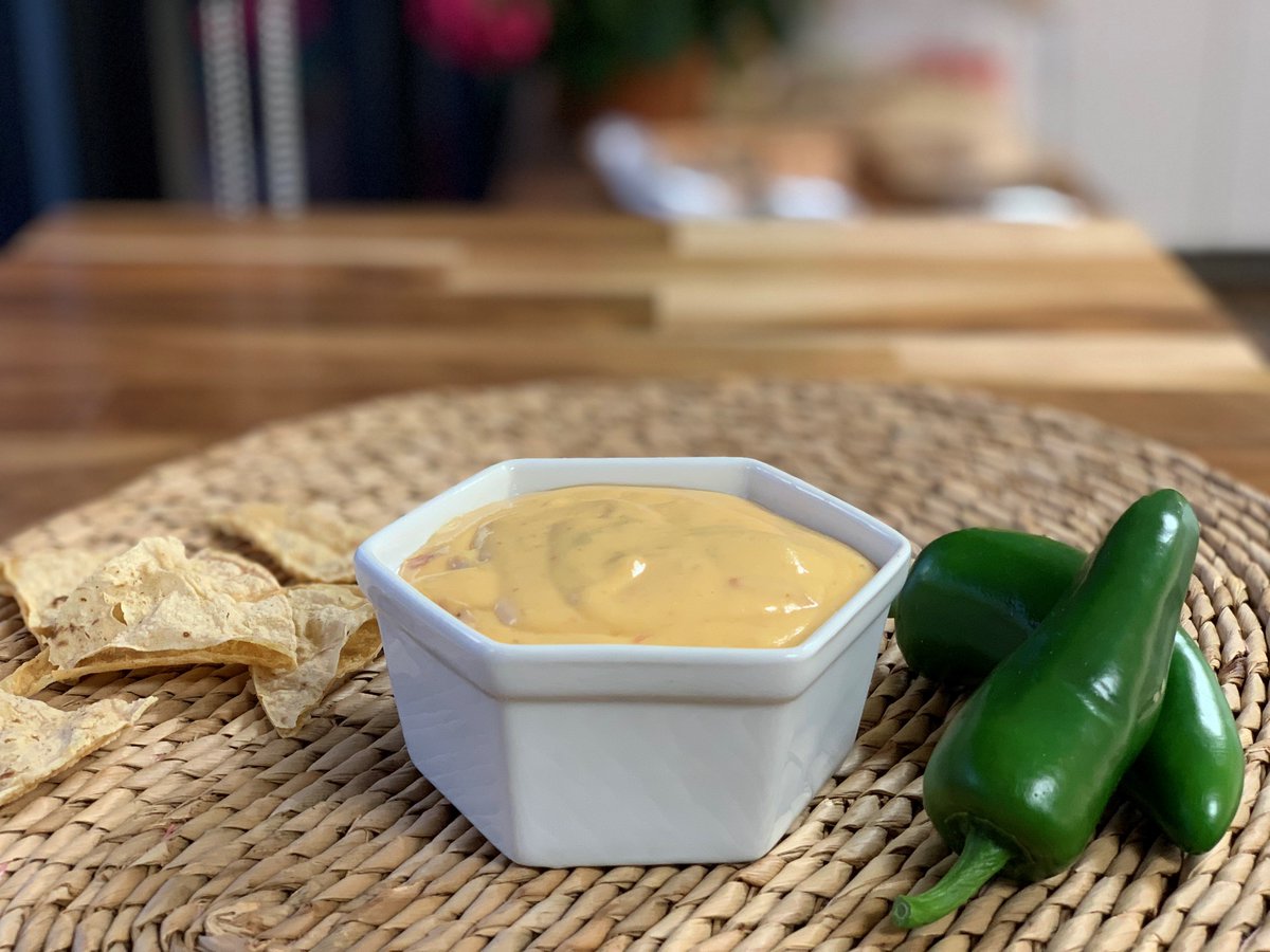 fredandrickys's tweet photo. Tomorrow is National Chips and Dip Day, but we encourage you to start celebrating early. Our Just Kidding Queso pairs perfectly with our baked, oil-free tortilla chips. https://t.co/lYzXO8VoBT https://t.co/2Qcyy6XJLs