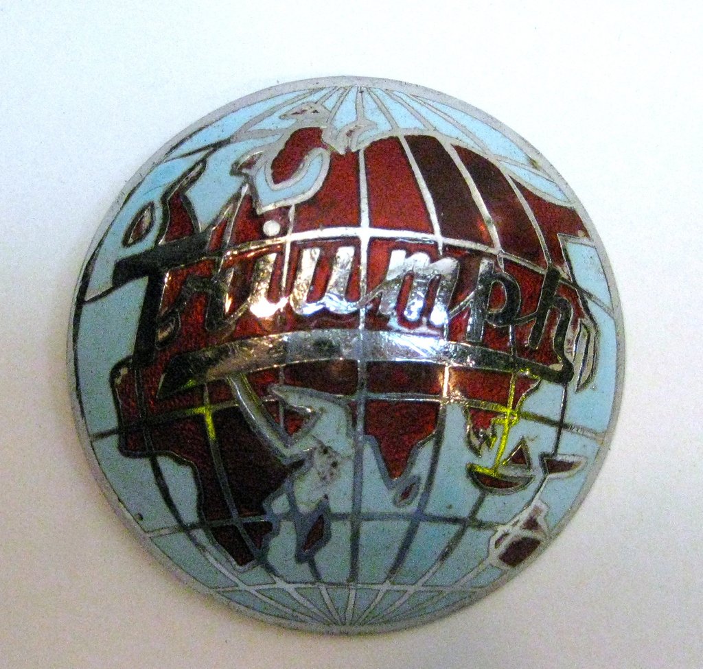 33vld's tweet image. Triumph Badge. Triumph TR3 or TR4 hubcap center badge medallion. Buy it now at dwasserman.com under Automotive 🌎#triumph #worldglobe

dwasserman.com/automotive/tri…