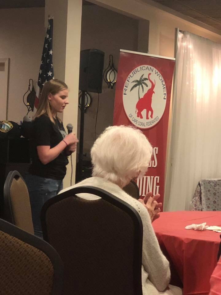 BlueLineBears's tweet photo. Last night I had the pleasure of speaking at the Republican Women of Cape Coral meeting, which highlighted 5 local nonprofit organizations including Blue Line Bears. Thank you so much for allowing me to share my story 🖤💙🖤🐻 https://t.co/eKDB9WOjvl