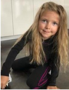 ⚠ Se busca por toda Europa a Violetta Černohousová, una niña de cuatro años desaparecida hoy en la República Checa.
Mide 120-125 cm y llevaría un parche en el ojo izquierdo.
Nos hacemos eco de esta petición de <a href="/AmberAlertEU/">AMBER Alert Europe</a> 
amberalert.eu/czech-republic…