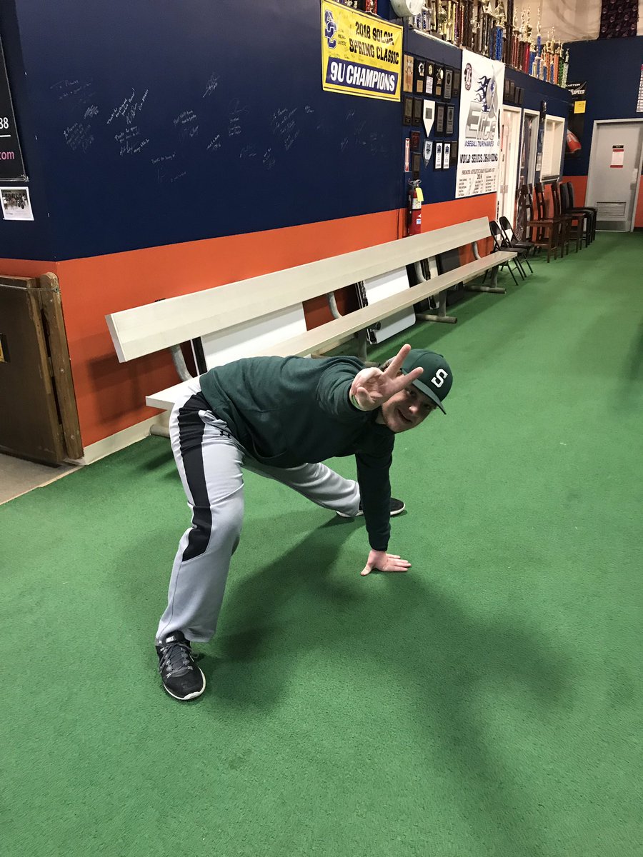 CoachGDirtbags's tweet photo. 2:30 to be exact #ConditioningTest #GameChangerAccess @SHSVarsityBase @BenEplin https://t.co/JBDIVRJbE5