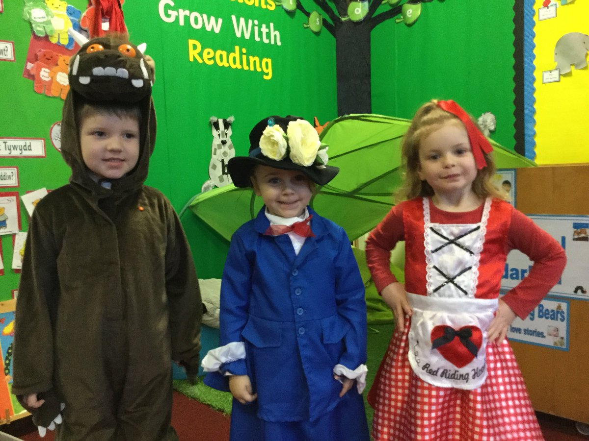 penlnurs's tweet photo. Fantastic support for World Book Day. Well done everyone. @PenllergaerP #ppsnur #ppllc https://t.co/Z0ScwFuF0z