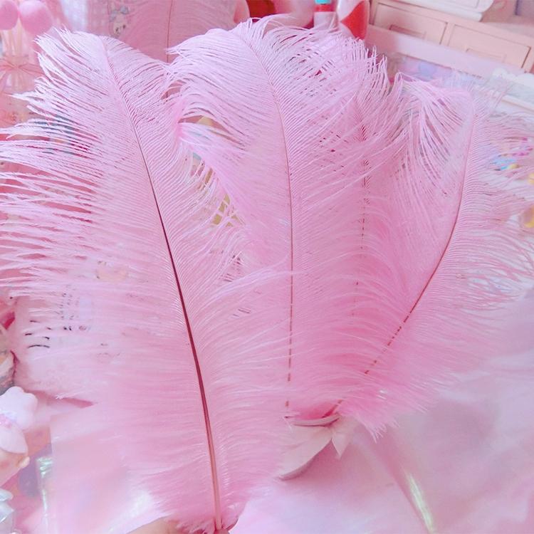 AServicesInc's tweet photo. Pink feathers, Instagram-able moments &amp; a new selfie-friendly hotel has arrived. @MoxyHotels is turning the old hotel formula upside down. The quirkiest experience is a guest presses a code on their room phone, staff will cover the room in pink feathers!
https://t.co/e8jxmDpFXI https://t.co/0ornquP2N1