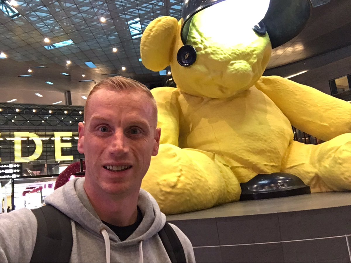 usterry1's tweet photo. Halfway to #Singapore @HIAQatar https://t.co/z1hDvAU4dw