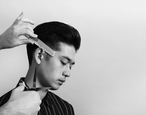 An academy in Reading are looking for an educator to assist in the academy as it expands. This barber will need to have excellent knowledge of barbering and must be able to transfer skills coherently
.
.
.
#barber #barbers #barbersuk #barberjobs #barberlove #barberfam