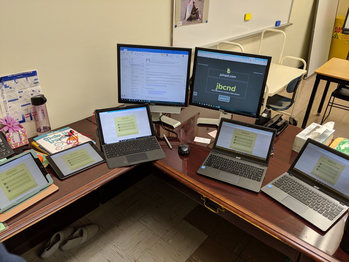 LeBlancEdTech's tweet photo. When you're trying out a feature and need a fake class... #techcoachproblems @PearDeck https://t.co/bVBYEGeBO3