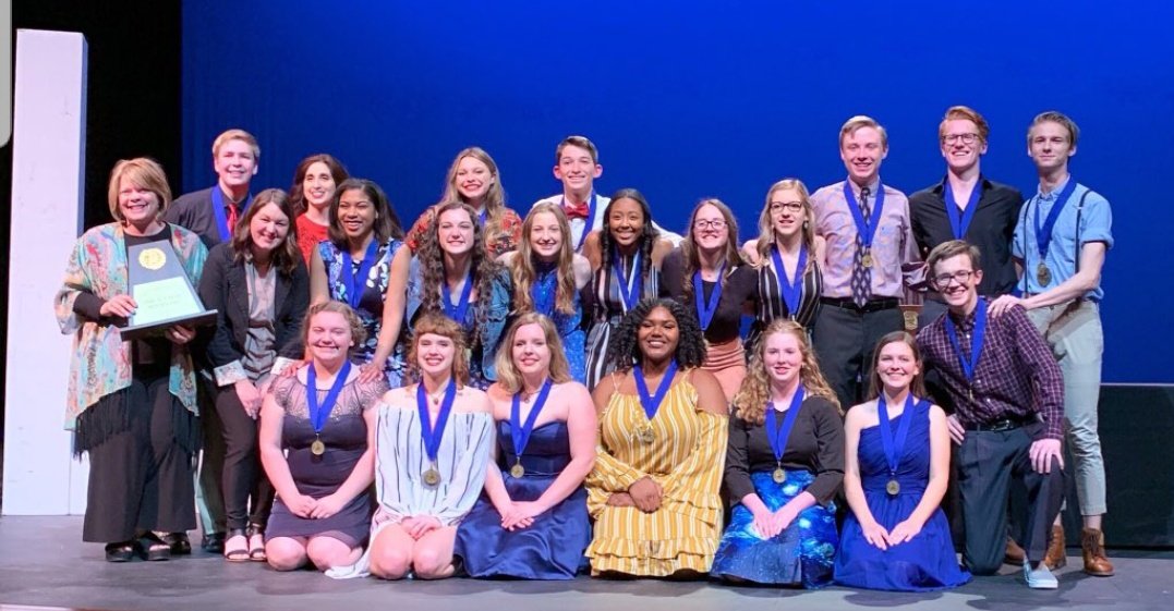 mhspantherradio's tweet photo. @_midlodrama Movin on in UIL OAP NEXT EVENT MONDAY WHAT A SHOW! #MAKEITTOSTATE https://t.co/mX1V8MGSoX