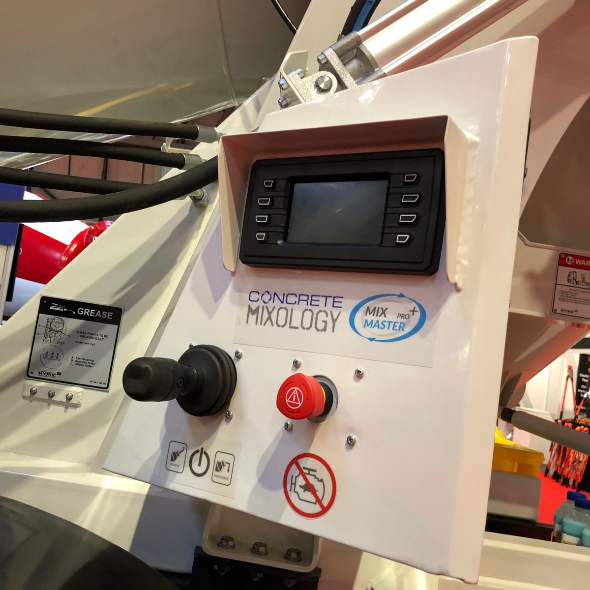 HymixUK's tweet photo. Friday afternoon and this time yesterday we were wrapping up from the #ukconcreteshow  it was a great event this year and we had a lot of feedback and conversation on our award winning @HymixUK ladder less #readymix vehicle which will soon be in service. #ukmfg #ukconstruction https://t.co/igehJflsGU