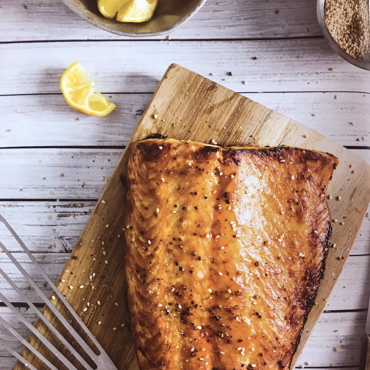 Seafood4Health's tweet photo. ✶ #Cookbook #Giveaway ✶ Skip the #fishfry &amp; try a healthier option--the #airfryer! We're giving away a copy of @DWNutrition #cookbook, Healthy Air Fryer Cookbook: 100 Great Recipes with Fewer Calories and Less Fat. Head over to:
https://t.co/E14mvN7NDL #Seafood2xWk #fishfriday https://t.co/nGp8Txlk3A