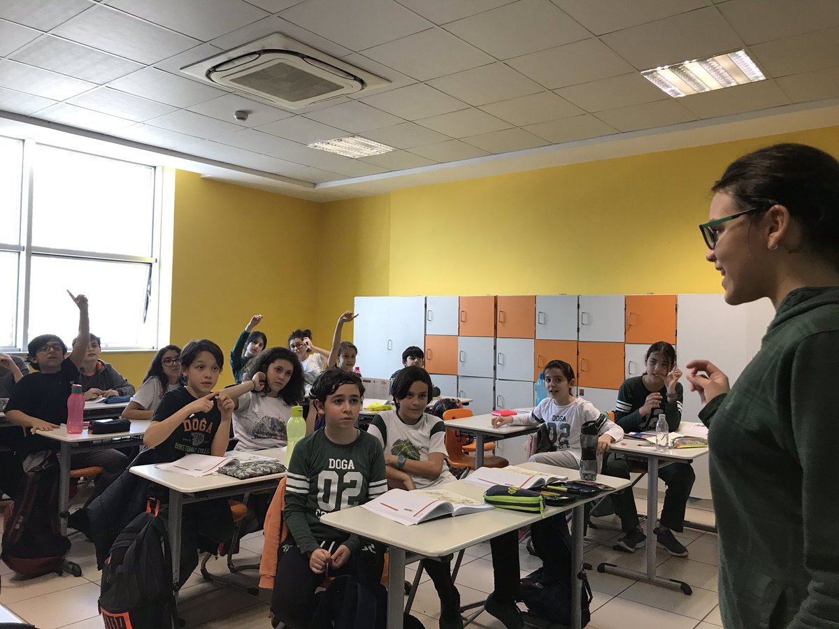 Yaratıcı Yazarlık dersimizde bu hafta “Bir Bilmecem Var “ etkinliği ile hem dilimizin inceliklerini öğrendik hem de çok eğlendik. <a href="/YildirimHurihan/">Hurihan Yıldırım KURTARAN</a> <a href="/meltemturker_/">Meltem Deniz</a> <a href="/GulbinBeyaz/">Gülbin Beyaz Kaldan</a> <a href="/coskunfrt13/">Coşkun Fırat</a> <a href="/KvancBarlas/">Kıvanç Barlas 🇹🇷</a>