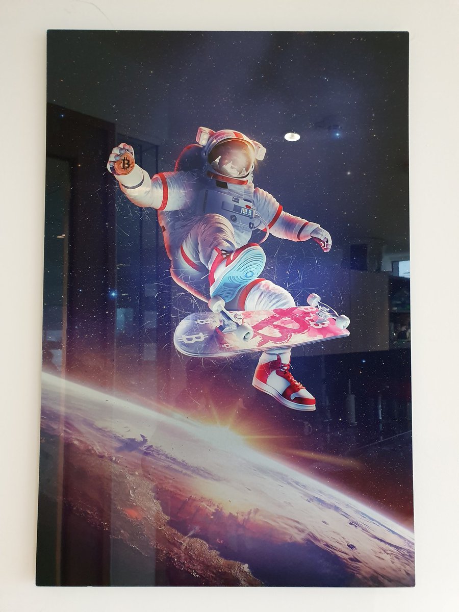 Visiting <a href="/commerceblock/">ai</a> and <a href="/CoinSharesCo/">CoinShares</a> for some colab and to view one of my favourite pieces of bitcoin art 🤓