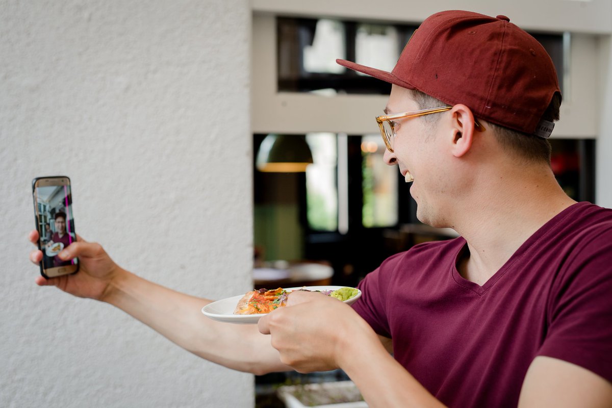 Cityguys meets FoodserviceXs linkedin.com/pulse/cityguys…  

Heb jij je al aangemeld voor het Symposium over Influencer Marketing op 16 april in Ede?  #symposium #foodservice #marketing #influencer #cityguys