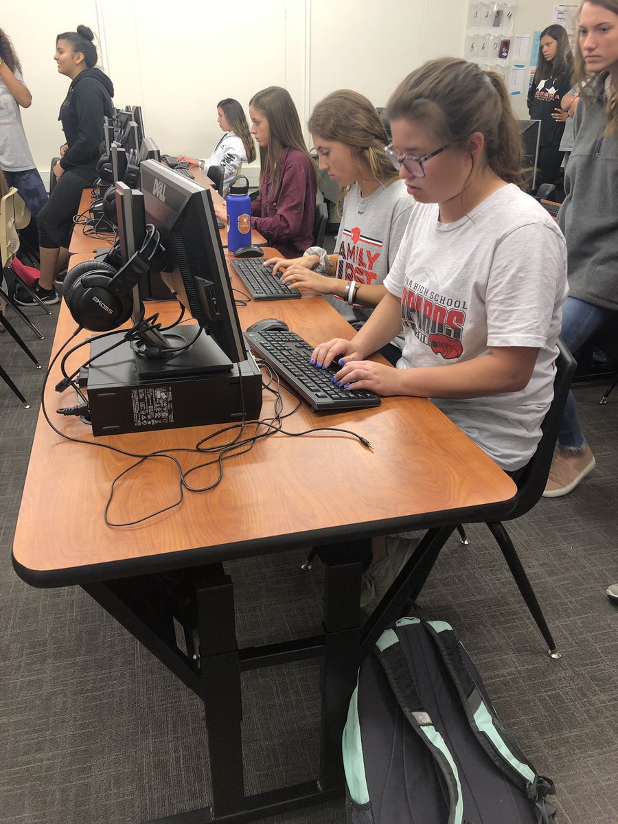 coachmmurray's tweet photo. In the spirit of March Madness.. a little typing tournament on this fine Friday!! #LISDFutureFocus https://t.co/YHqplr2ZLs