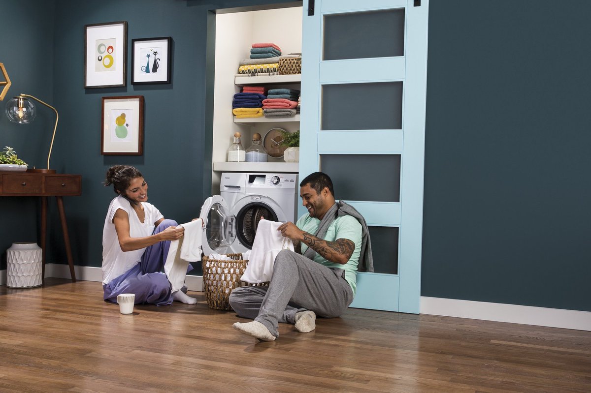 We have a feeling there's going to be lots of #springcleaning this weekend! 🌱🌼🌸 Bet you wish you had a washer that also dries 😎

Check out the washer/dryer combo: haierappliances.com/appliance/spec…