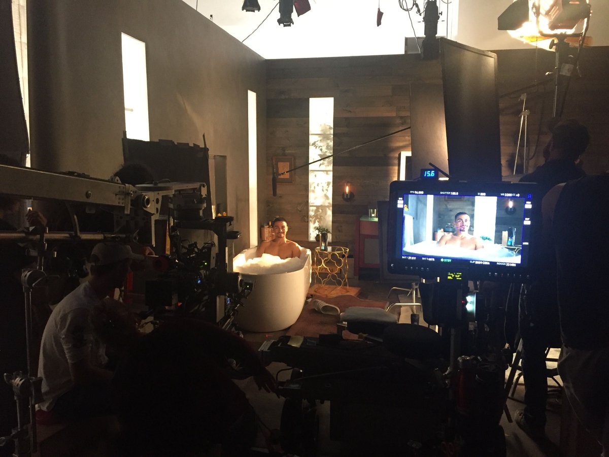 RenesWorldd's tweet photo. Sushi bath, who does that? @axe does! Check out some #bts shots of the talented team it took to bring this commercial to life. All I know is, from now on, if Im having sushi it might be under some bubbles! 😅 https://t.co/oK1zmhRDBM