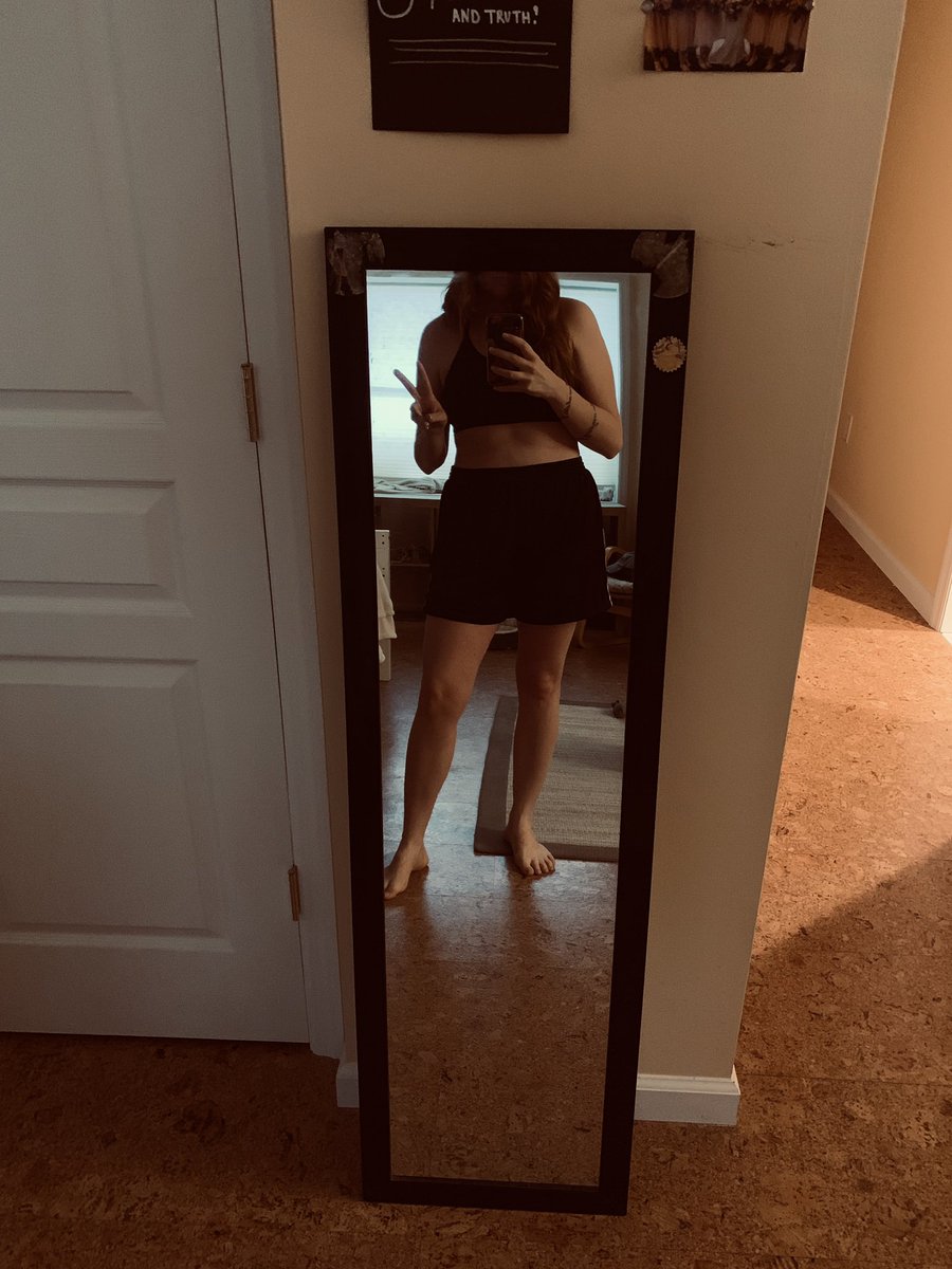 AmandaMarieLein's tweet photo. Made it back to my 160 goal 🥰 
Next goal : 155 https://t.co/eH0IO9sYem