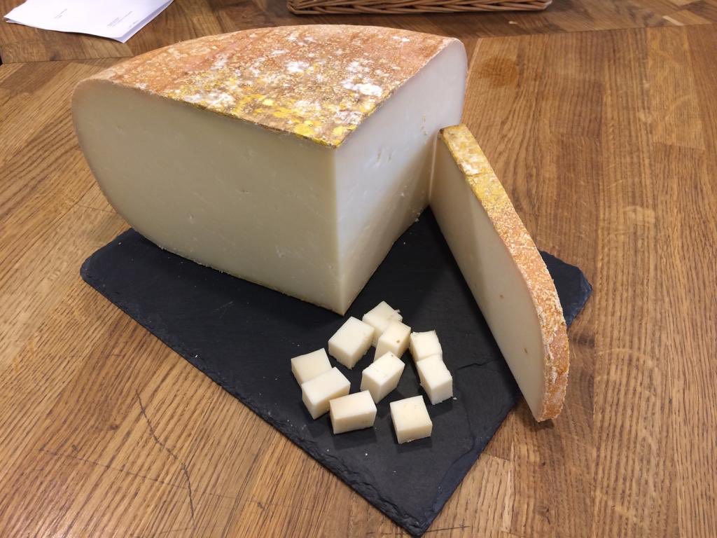 We have a BRAND NEW cheese out for tasting this weekend! 🧀 🐐  A mature goat cheese from <a href="/whitelakecheese/">White Lake Cheese</a> in Somerset — winners for their goat cheese at the 2017/18 World Cheese Awards!🏆 
Rachel Reserve is a semi-hard cheese made with unpasteurised milk and vegetarian rennet 🌱