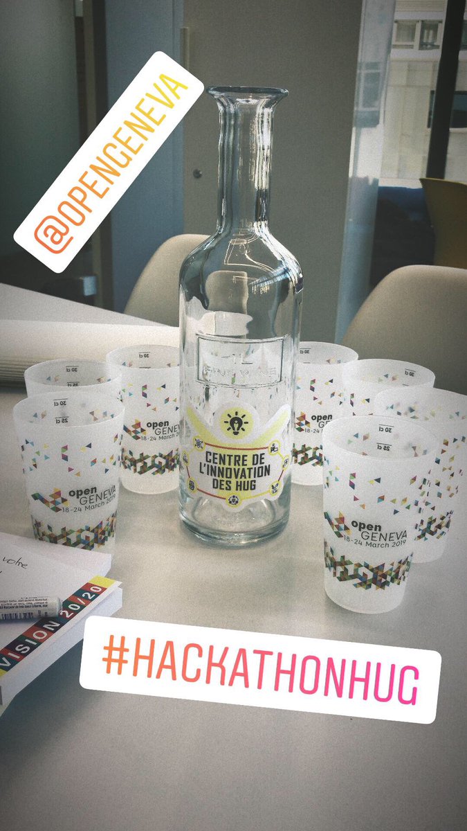 Helena_BdV's tweet photo. Centre de l’innovation des HUG a lancé son 4ème #hackathonhug dans le cadre de la semaine d’innovation ouverte ⁦@opengeneva⁩  #intelligencecollective #hackathon #innovation #santé #patientfirst https://t.co/AZaleArIJl