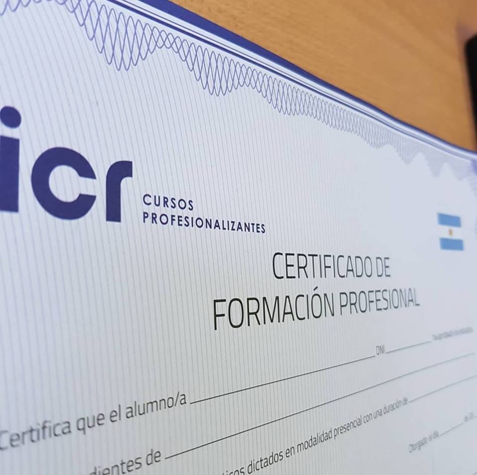 icrCursos's tweet photo. ¿Lo querés? ¡Vos podés! 
⏰¡Últimos días de promociones!

📱 https://t.co/zjnjIqBXZc
🏣 Mitre 788 PA
☎️ 5580165. https://t.co/mqeG9ejUTN