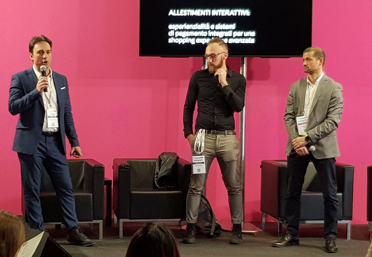 Questa settimana i rappresentanti di <a href="/1P_PrimoPiano/">1P / Primo Piano</a> hanno partecipato a due eventi a Milano sui temi del retail, delle tecnologie interattive e dell'innovazione: il Future Lab e lo Shop Expo.
Ecco alcune immagini di queste giornate!
#retail #ettspa #absgroup #corepixx