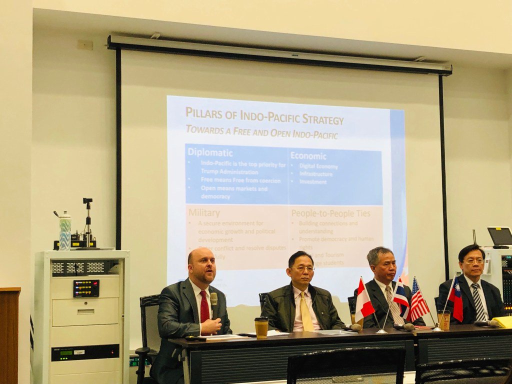 TASMUN hosts meeting of diplomats blueandgoldonline.org/wp/2019/03/14/…