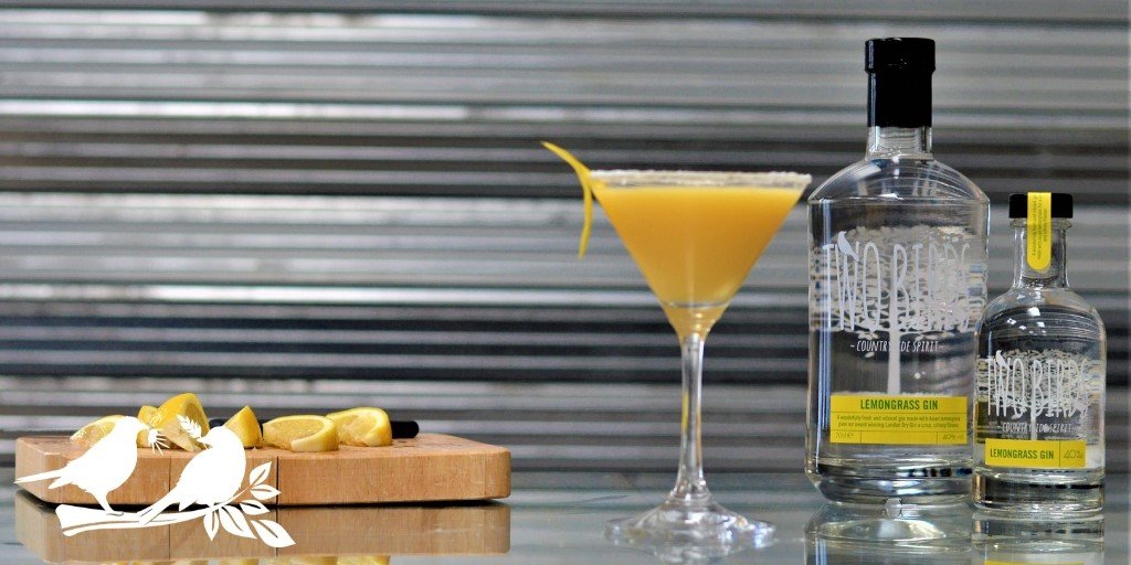 A latest addition to our gin family, made with Asian lemongrass, is the perfect ingredient for this mighty fine lemony, sherbet cocktail. 
Head to our Facebook or Insta pages for the recipe for Lemongrass Gin inspired treat ✨
#cocktailhour #gincocktails
twobirdsspirits.co.uk