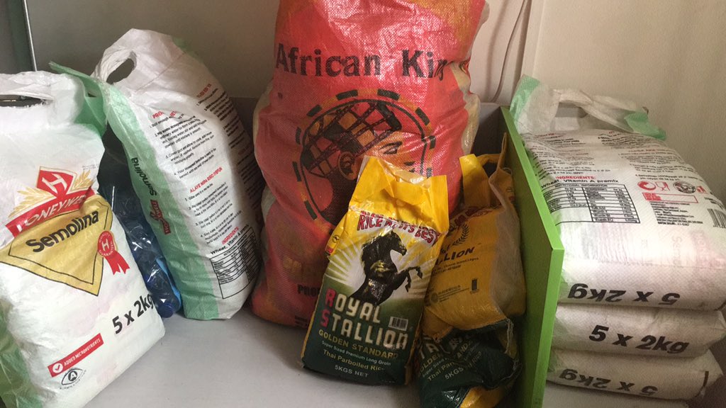 MentallyAwareNG's tweet photo. Please join us in thanking  @HealthHubAfrica @healforafrica for their donation towards tomorrow’s outreach to Itafaji. #HopeForItafajiVictims #mentalhealth #300DaysOfAction https://t.co/56oxARlUWj