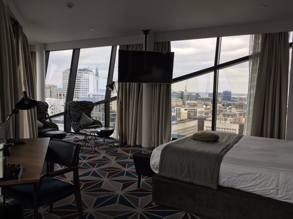 Gem_EventsExec's tweet photo. Today we are visiting ELEVEN venues for site visits. Our 6th stop is @HotelIndigoBham & @MPW_Birmingham where it would be rude to say no to a spot of lunch! ๐ฅ๐ #EventProfs #SiteVisits #VenueFinding #Birmingham #AutographEvents https://t.co/Wr2aU9Eqpo