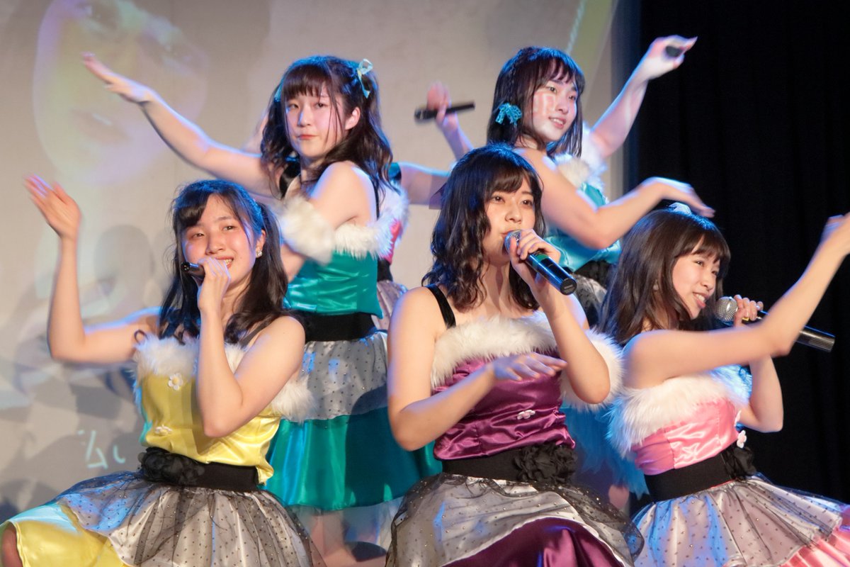 tokujirouDX_P's tweet photo. 19.03.22尼子佑佳卒業ライブ

お初のむーびんでしたw

#Movingirls https://t.co/k2hCti80Tt