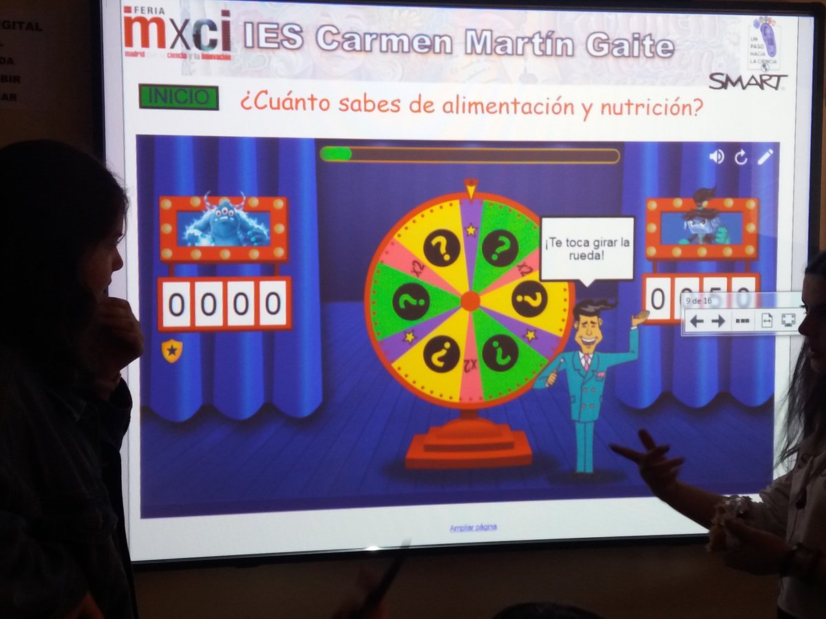 1pasoala100cia's tweet photo. Alumnas del equipo de #BiologíayGeología del #IESCarmenMartínGaite de #Moralzarzal ensayando para el panel interactivo que tendremos en el stand 5A19 de la Feria #madridxlaciencia #SMART_Tech_ES ¿Te atreves a jugar en #SomosLoQueComemos? Jueves 28 de marzo.... ¡No lo olvides! https://t.co/sB144he7ph