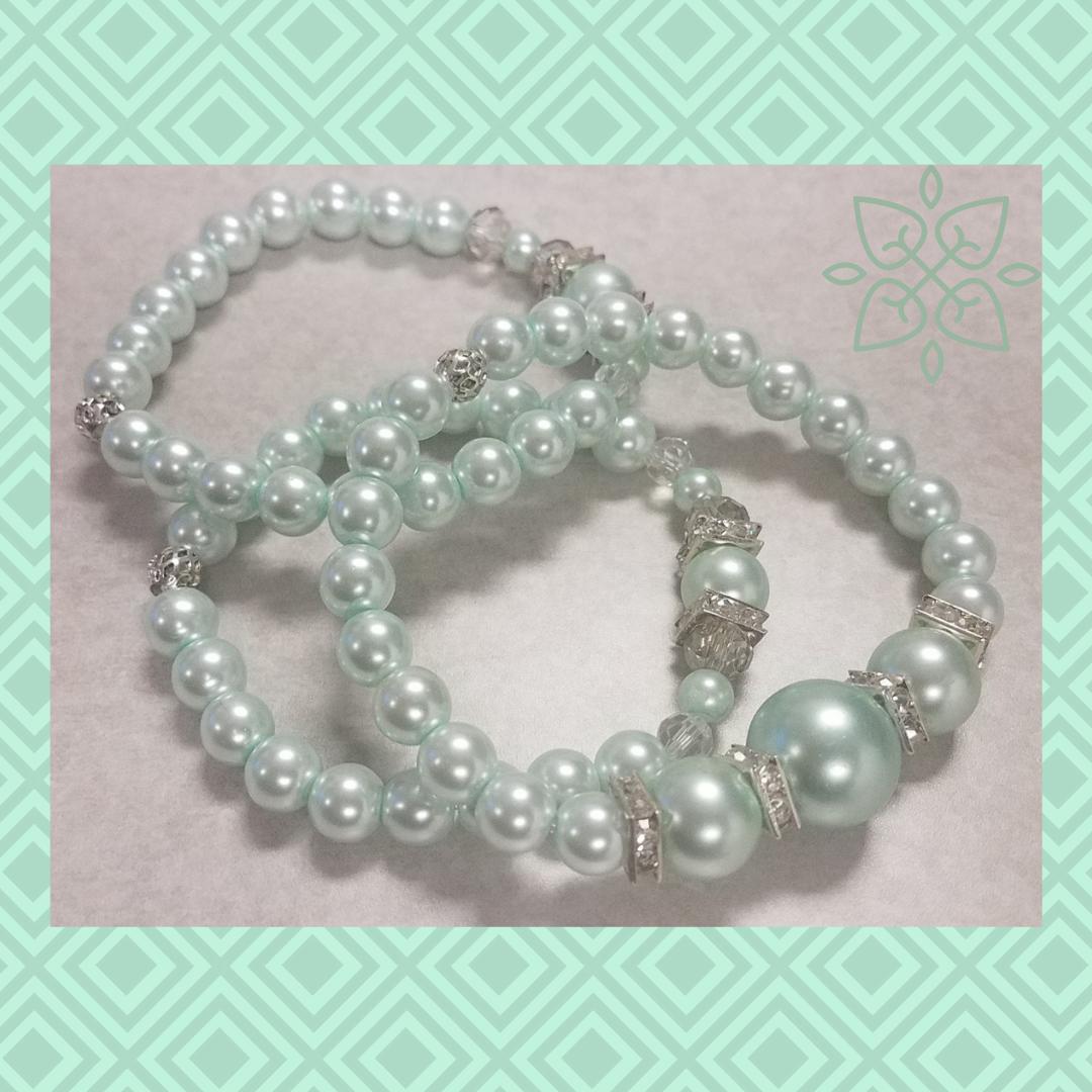 TaureanDiamond's tweet photo. #BeaDifferent #BeadGallery #Colors #BeadNova #BeadSmith #BeadBoss #Classic #Handmade #Gems #Stone #Beads #ArmCandy #Trendy #Stylish #FashionBlog #BossMom #BeadGirl #Custom #Bracelets #DifferentByDesign https://t.co/TIcYcs7YR4
