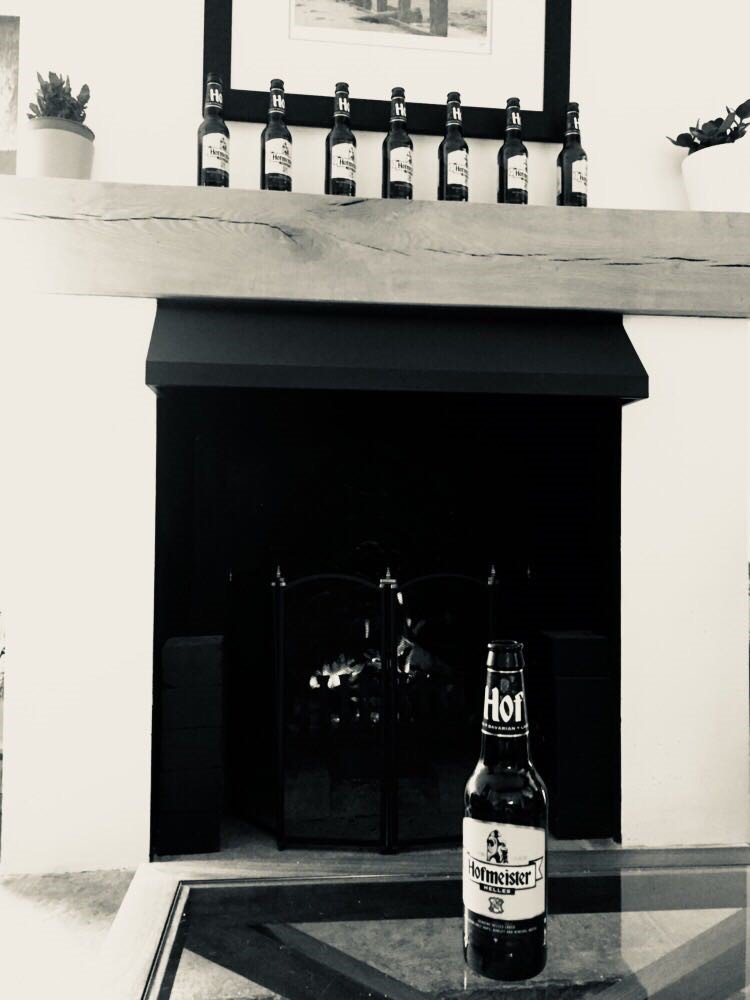 hofmeister_beer's tweet photo. Ready for the weekend? We certainly are! #fridayfeeling #pureenjoyment #hofoclock https://t.co/xBdAghsKLy