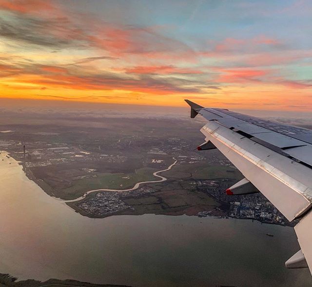 starmountain_uk's tweet photo. The good ol’ NY to London route ✈️♥️ Our favorite places to call “home” - for business & for the #creative vibes 🌎🌍
.
#webdesign #webdevelopment #websites #webdesignlondon #webdesignnyc #webdesignuk #webdesignusa #wordpress #wordpresswebdesign #wordpresswebsite #wordpresswe… https://t.co/T2C8ZlLLBR