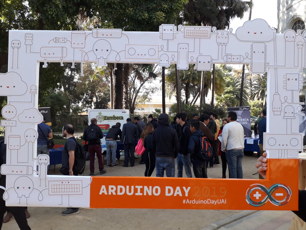 IamPeterRoberts's tweet image. #ArduinoDay2019 @ingenieriaUAI Una gran jornada de #innovacion y #Tecnología se vive en @palaciorioja
#ArduinoDayUAI #ArduinoD19