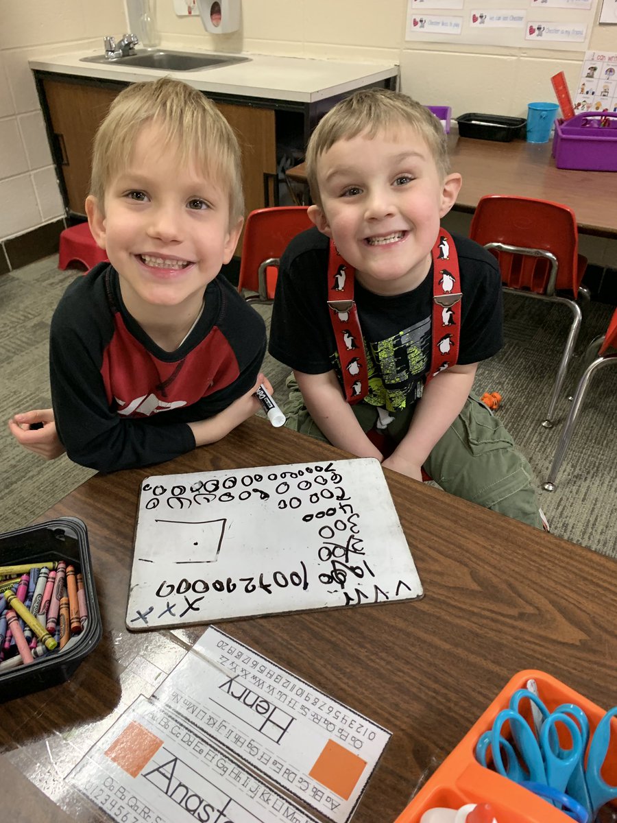 d61stachnik's tweet photo. Love watching new friendships form over the course of the year. Fostering our social emotional development with soft start #d6learns https://t.co/XLQ1Q2lDrO