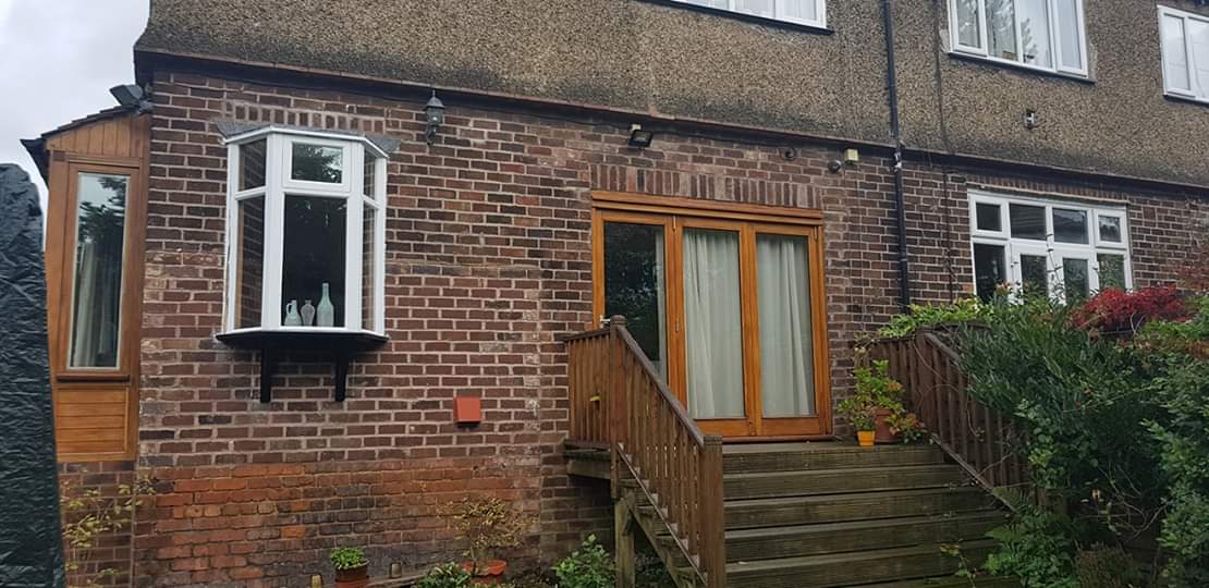PclarkDecking's tweet photo. #didsbury #manchester just the glass to go in. https://t.co/eNEF2kpDZA