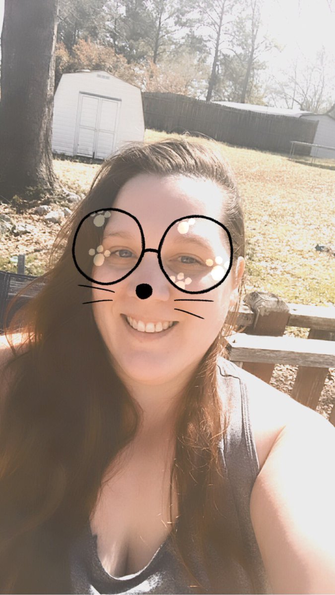 ShainaDaniel10's tweet photo. ‼️Attention Friends ‼️
How many of you have been in and out of companies trying to find your place?🙋🏻‍♀️I have.Why not earn money 💰from home.Don’t wait any longer take that leap like I did and make a change
Message me for more details.
#Homemom #MommaBoss #MyOwnBoss #Changeyourlife https://t.co/1gBIkKIUJV