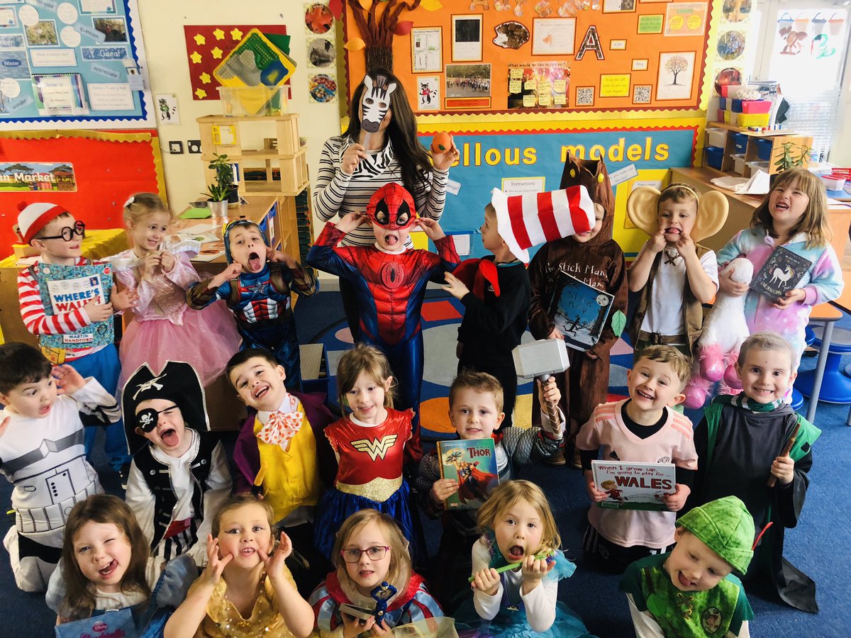 PenllergaerP's tweet photo. World Book Day π π We are crazy about reading in Reception. #ppsrec #ppslit https://t.co/7HMdehzLjE