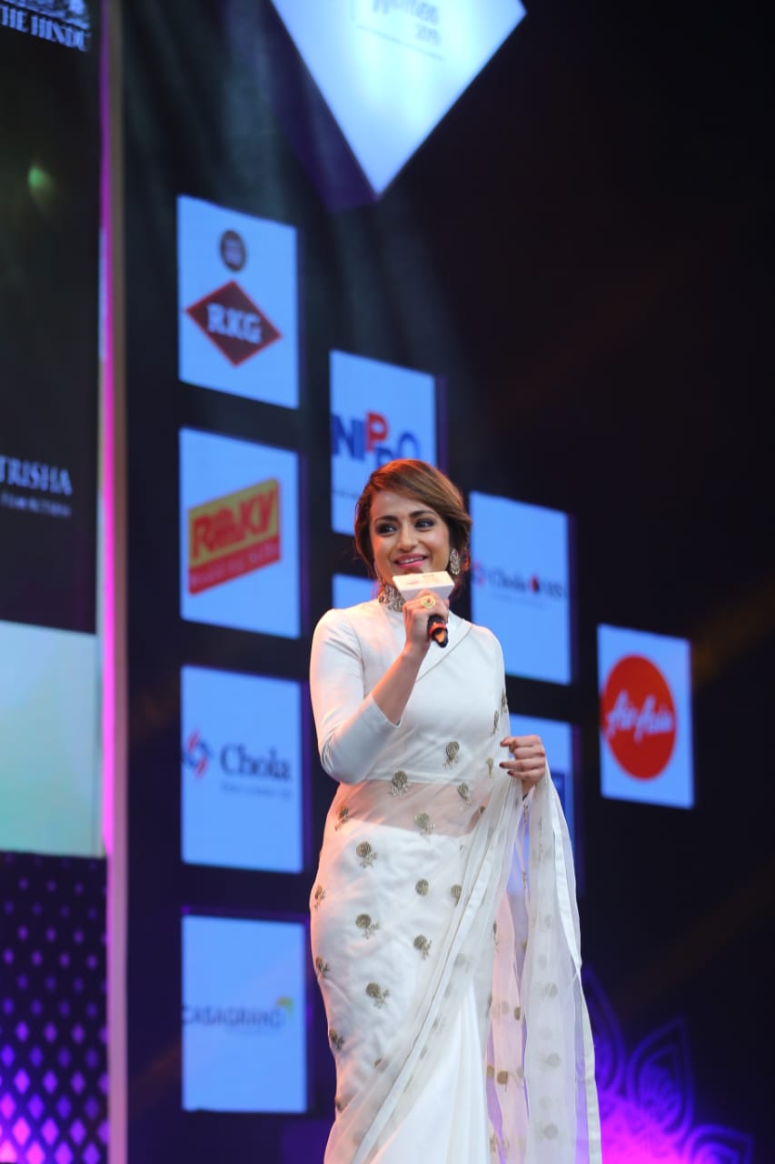 D2RrdgAUcAA3E2B?format=jpg&name=large