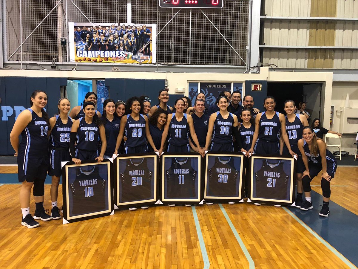 UprbDeportes's tweet photo. #LAIBasket 🏀

ONCE A COWBOY, ALWAYS A COWBOY! 💙🏇🏾

#SeniorNight #TeamUPRB #SangreAzul https://t.co/rRFjnEujRx